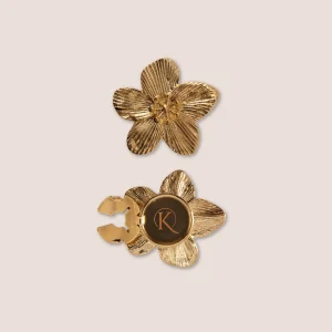 GOLDEN PETALS
