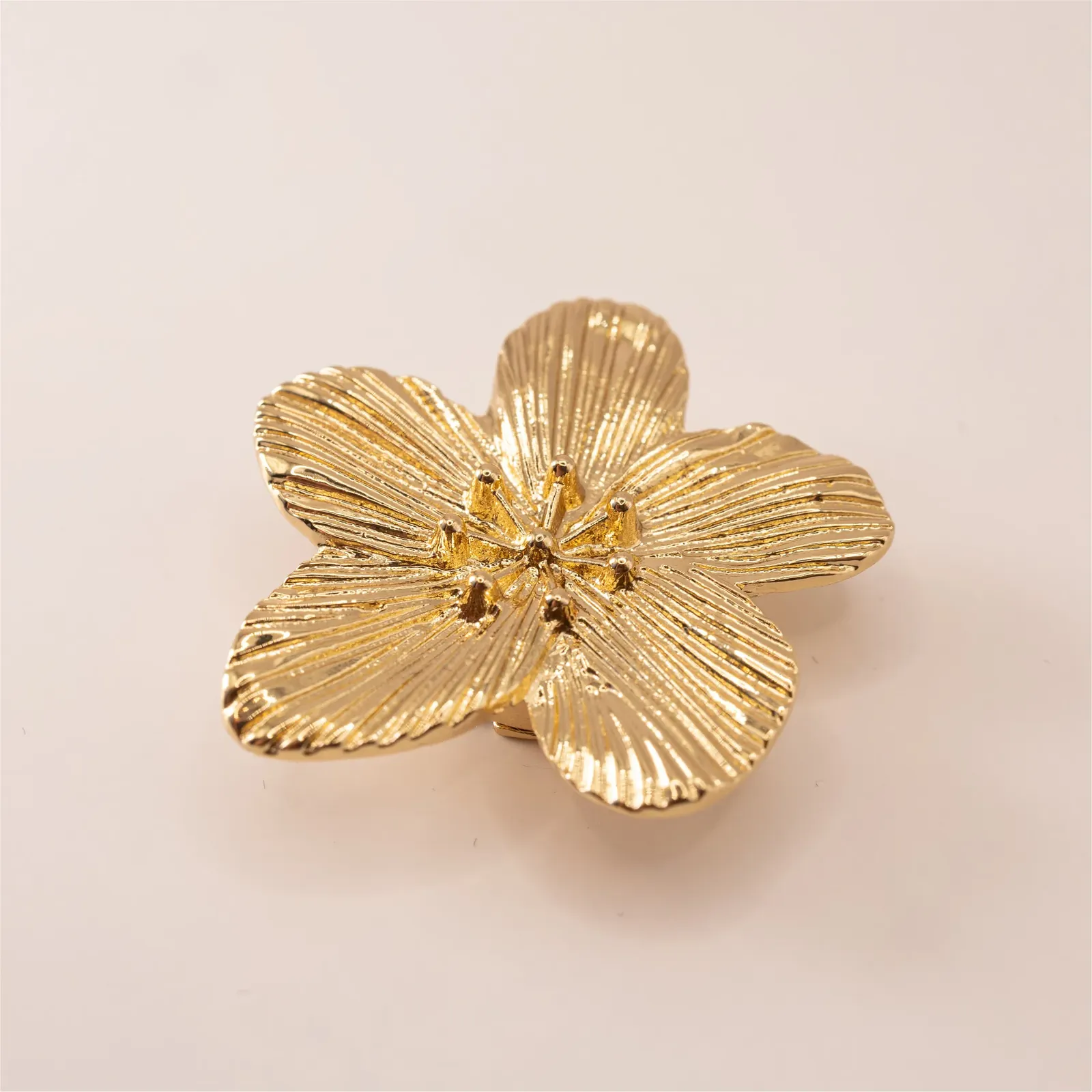 GOLDEN PETALS – Obrázok 2