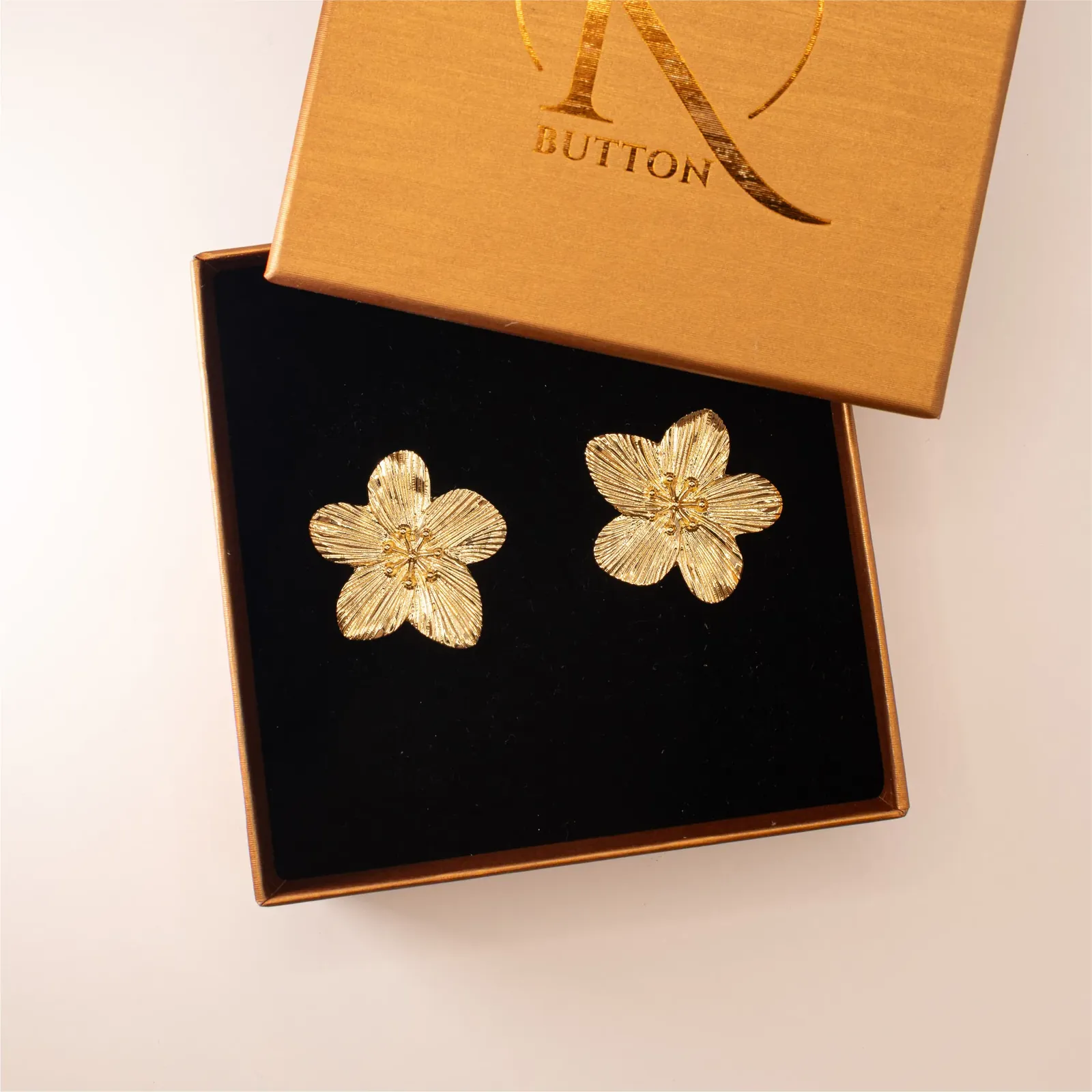 GOLDEN PETALS – Obrázok 6