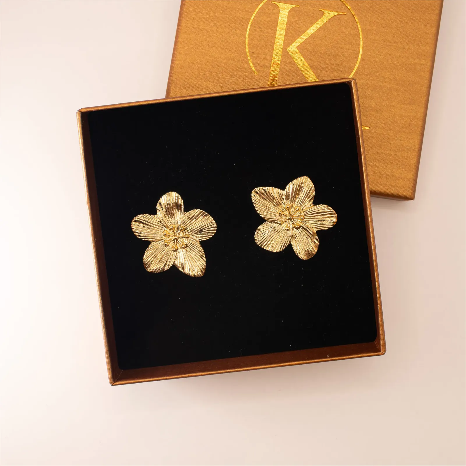 GOLDEN PETALS – Obrázok 7